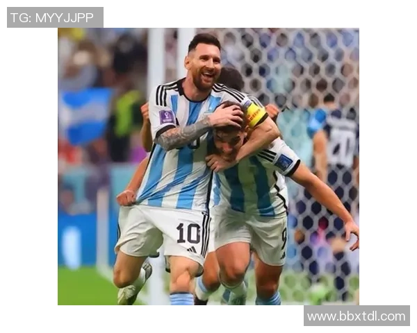 梅西带领阿根廷勇夺世界杯冠军背后的奋斗历程与传奇故事