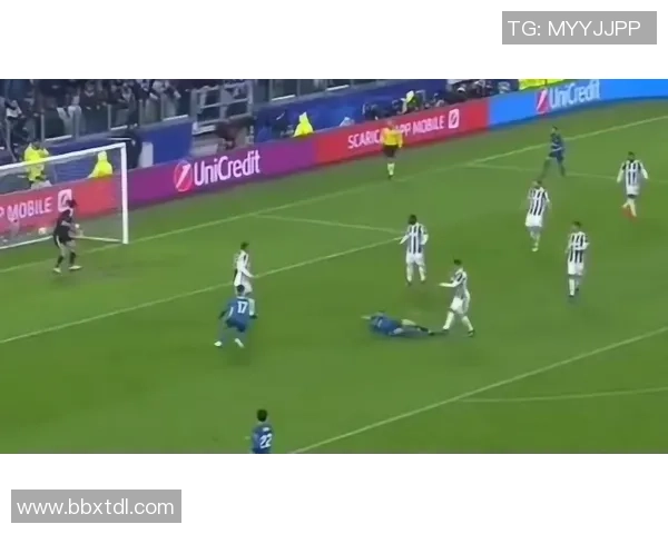 足球界最帅的21号球星是谁 揭秘那位引人注目的球场魅力人物 足球界最帅的21号球星是谁 揭秘那位引人注目的球场魅力人物